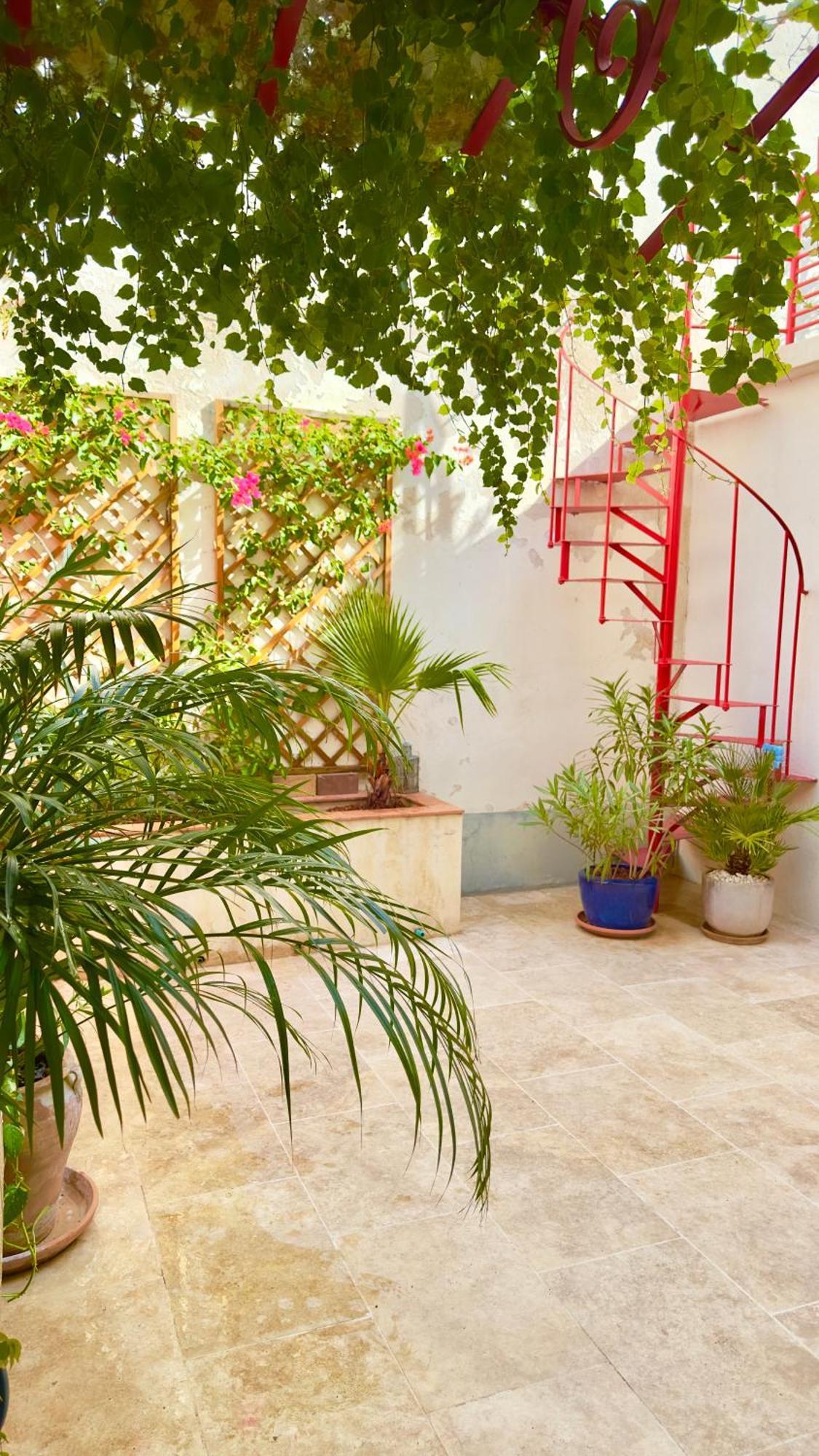 Gite Avignon Bougainvillier Exterior photo